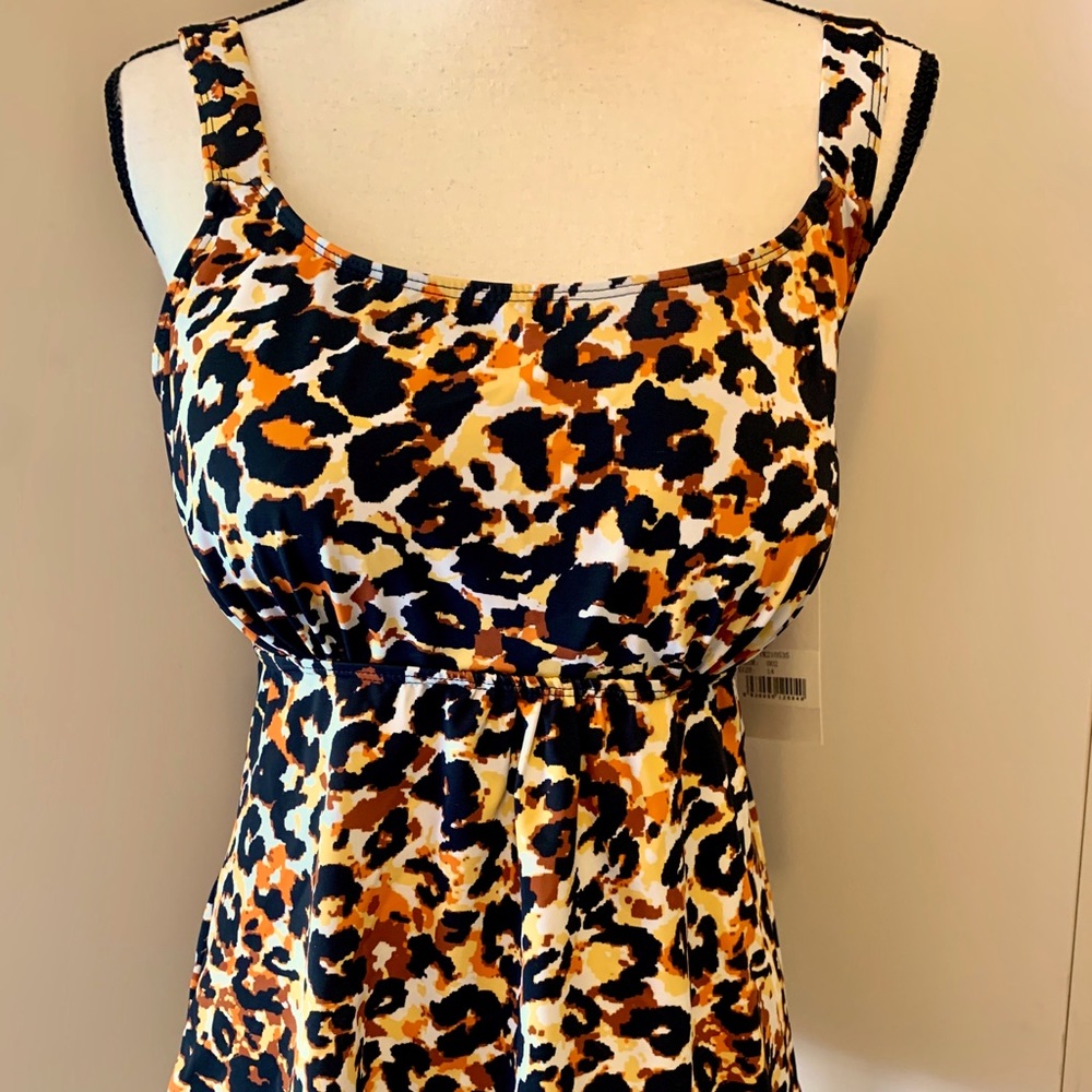 NWT Leopard Print Tankini Bathing Suit Top